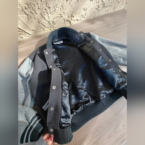 Store Close Mid Of Nov!!Vintage Disney Varsity Jacket Unisex S-M - Picture 3 of 6